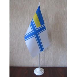 Прапор ВМС України на підставці