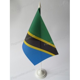 флаг Танзании на подставке