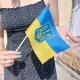Прапор України з гербом на паличці 21х14см