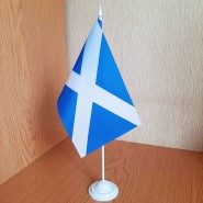 Прапор Шотландії на підставці
